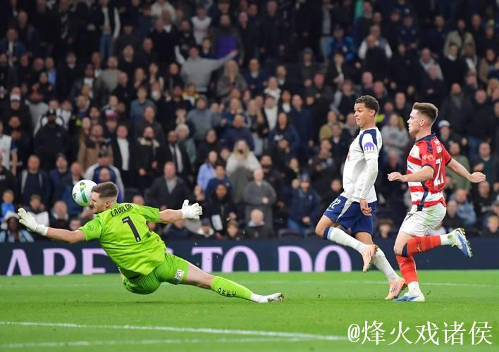 欧联-斯卡利特建功 热刺3-0锁定第四晋级16强 欧联-斯卡利特建功 热刺3-0锁定第四晋级16强