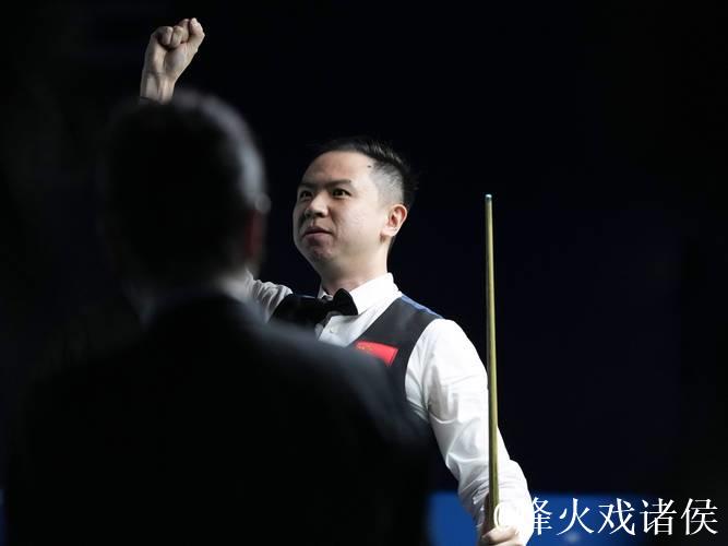 中国选手肖国栋夺得成都世运会男子斯诺克冠军 中国选手肖国栋夺得成都世运会男子斯诺克冠军